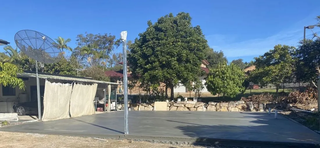 Backyard slab — Plain finish